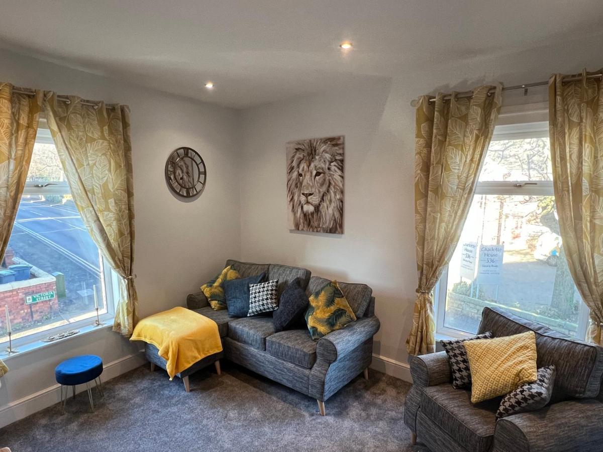 Luxury 2 Bed Apartment Great Location Stoke-on-Trent Esterno foto