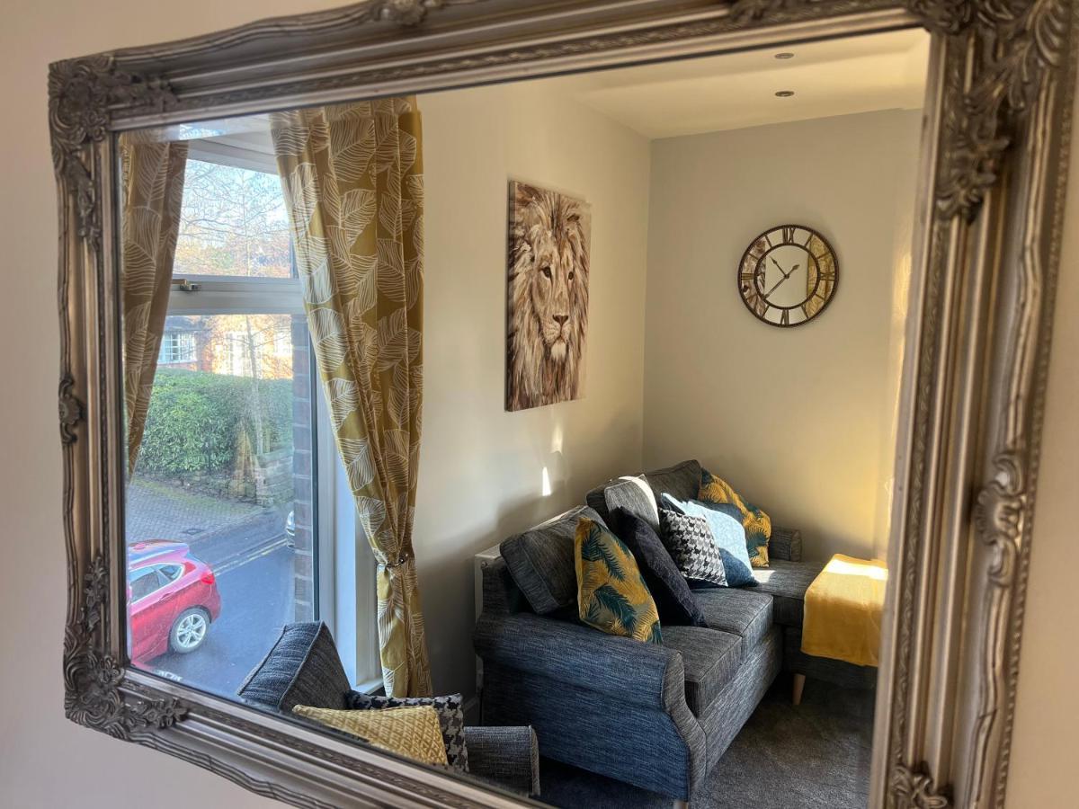 Luxury 2 Bed Apartment Great Location Stoke-on-Trent Esterno foto